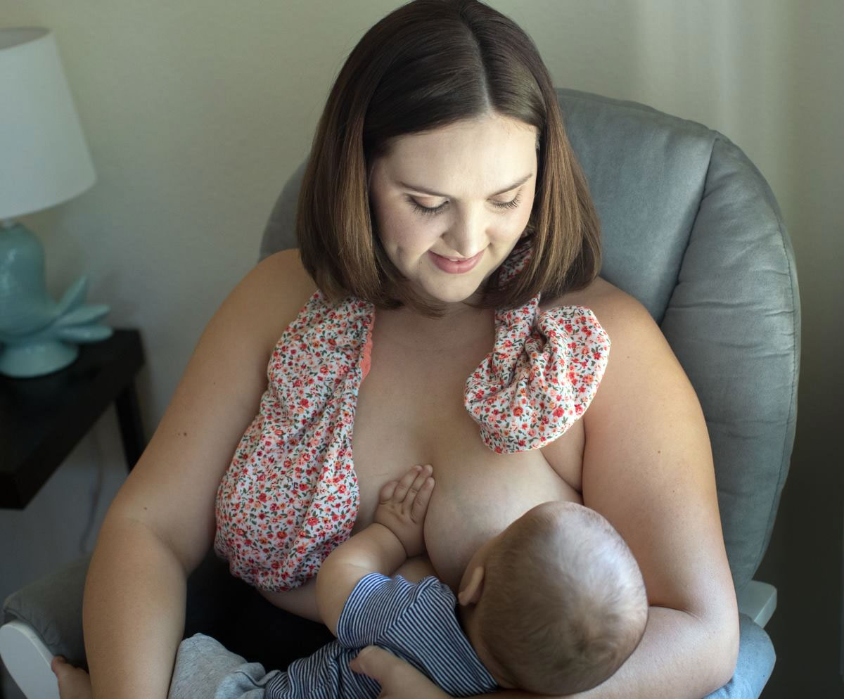 грудь кормящей жены фото 25