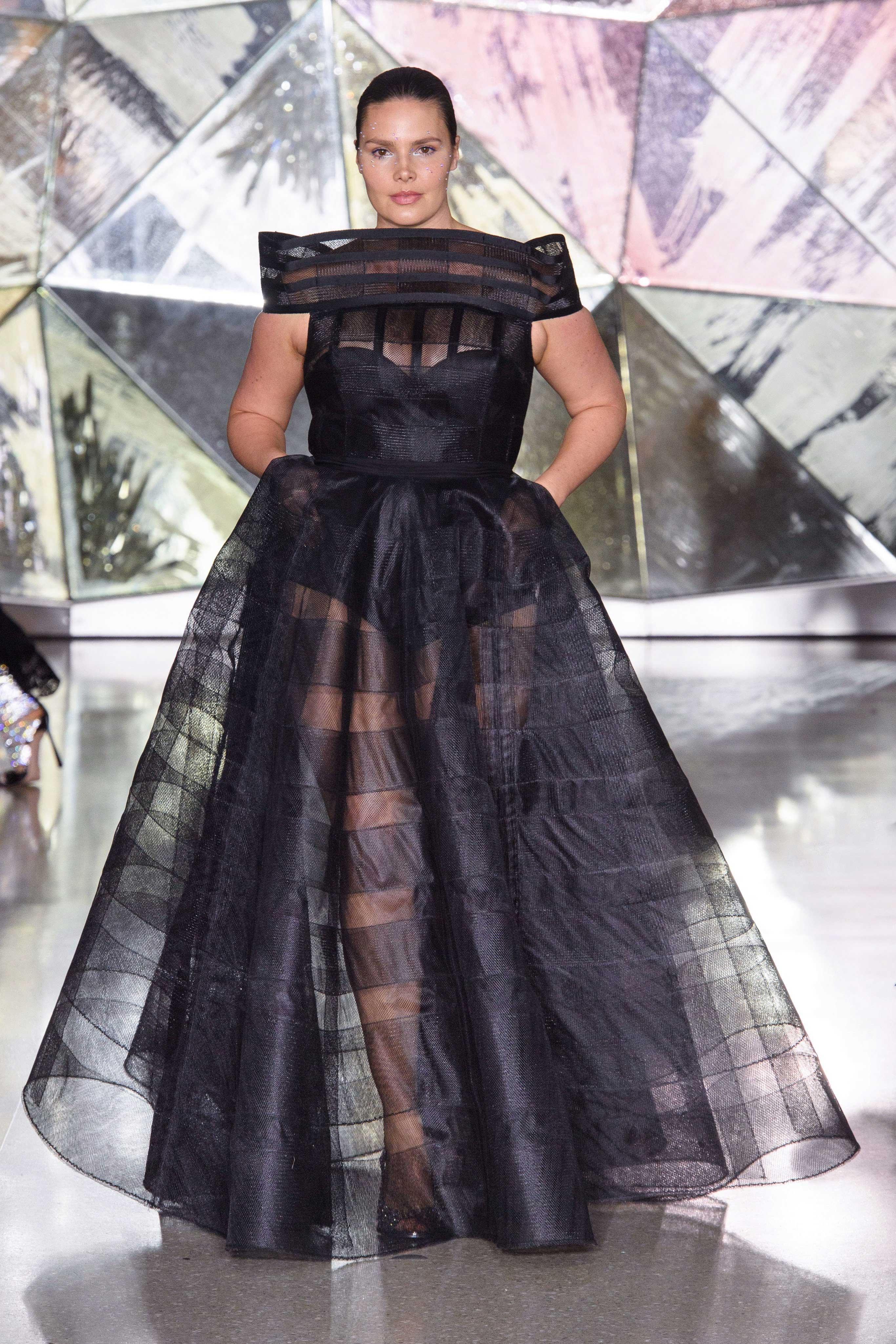 Mannequin Plus en vogue : Coup d’oeil sur Candice Huffine